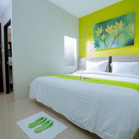 Fresh Hotel Sukabumi Eksteriør bilde